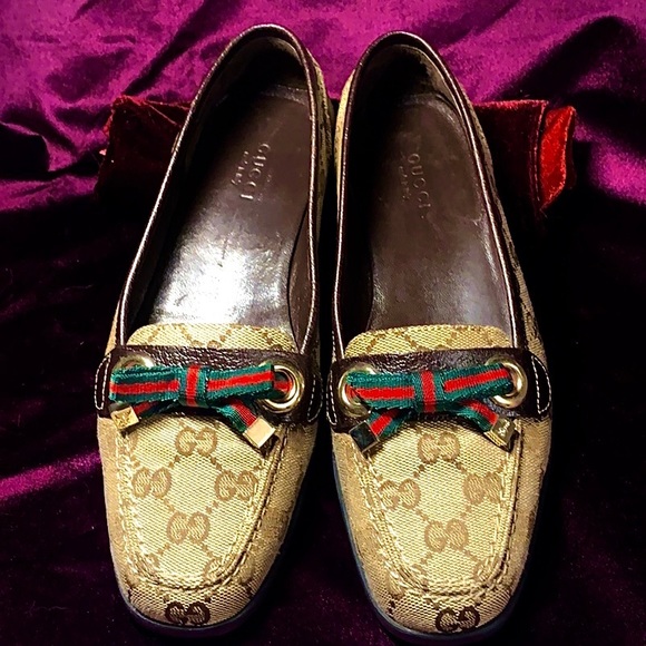 poshmark gucci loafers